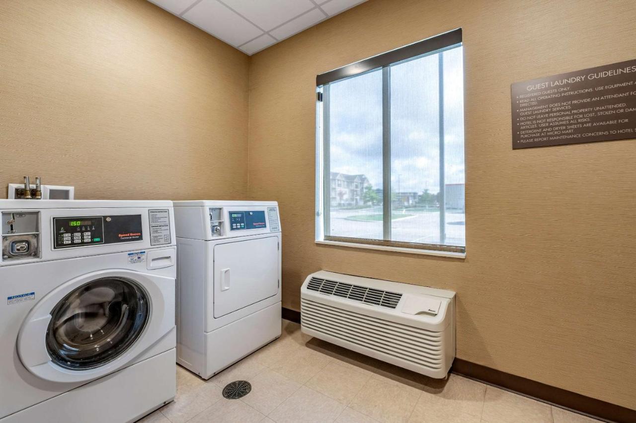 Comfort Suites Columbus Airport Eksteriør billede