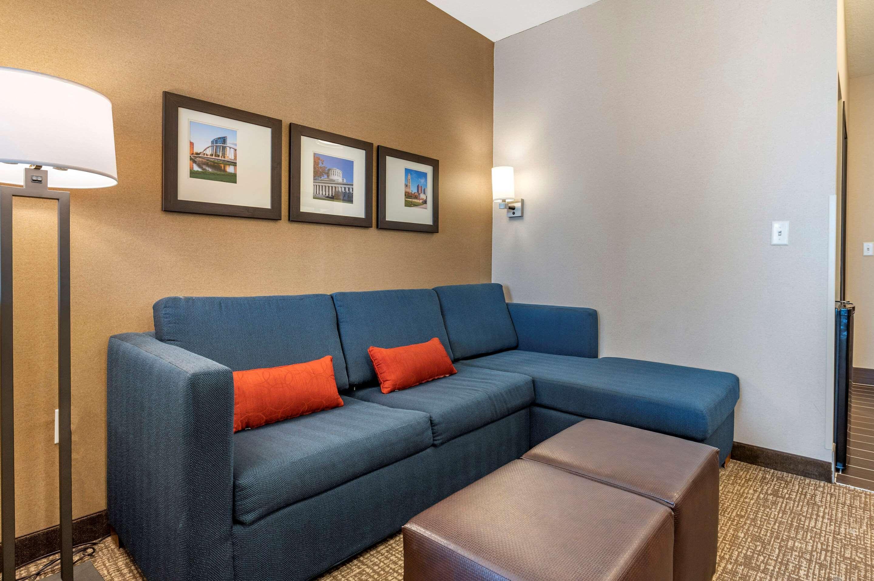 Comfort Suites Columbus Airport Eksteriør billede