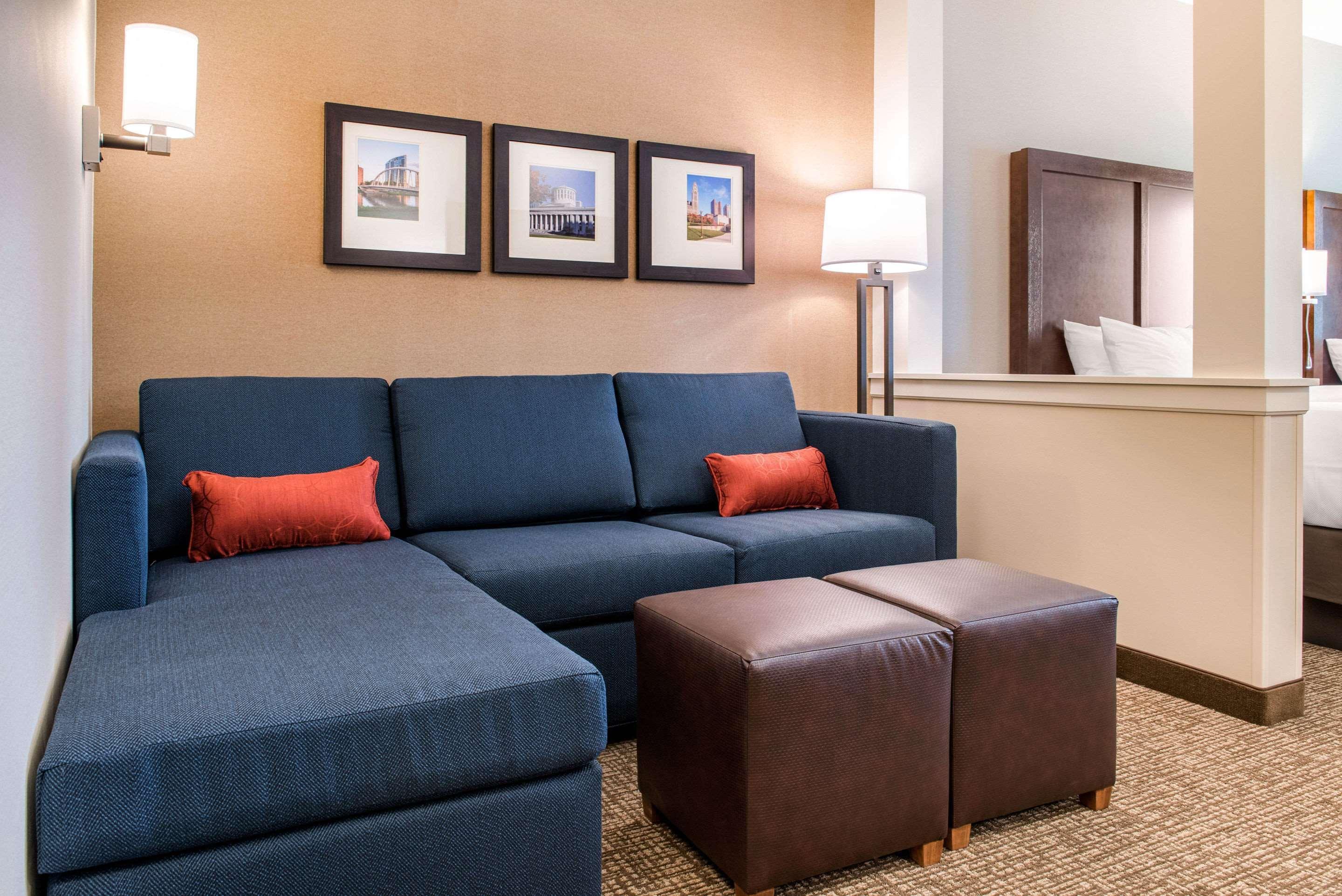 Comfort Suites Columbus Airport Eksteriør billede