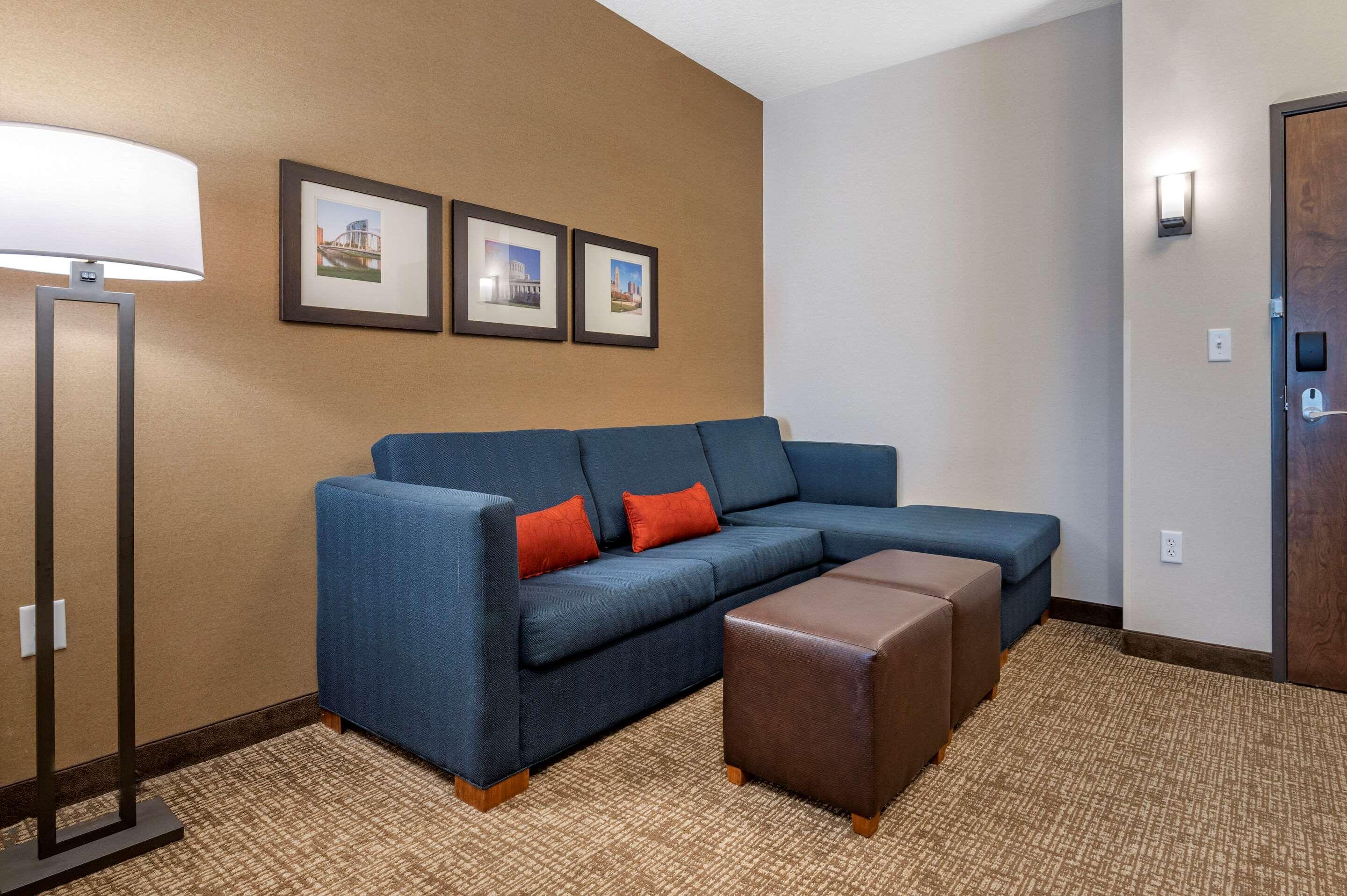 Comfort Suites Columbus Airport Eksteriør billede