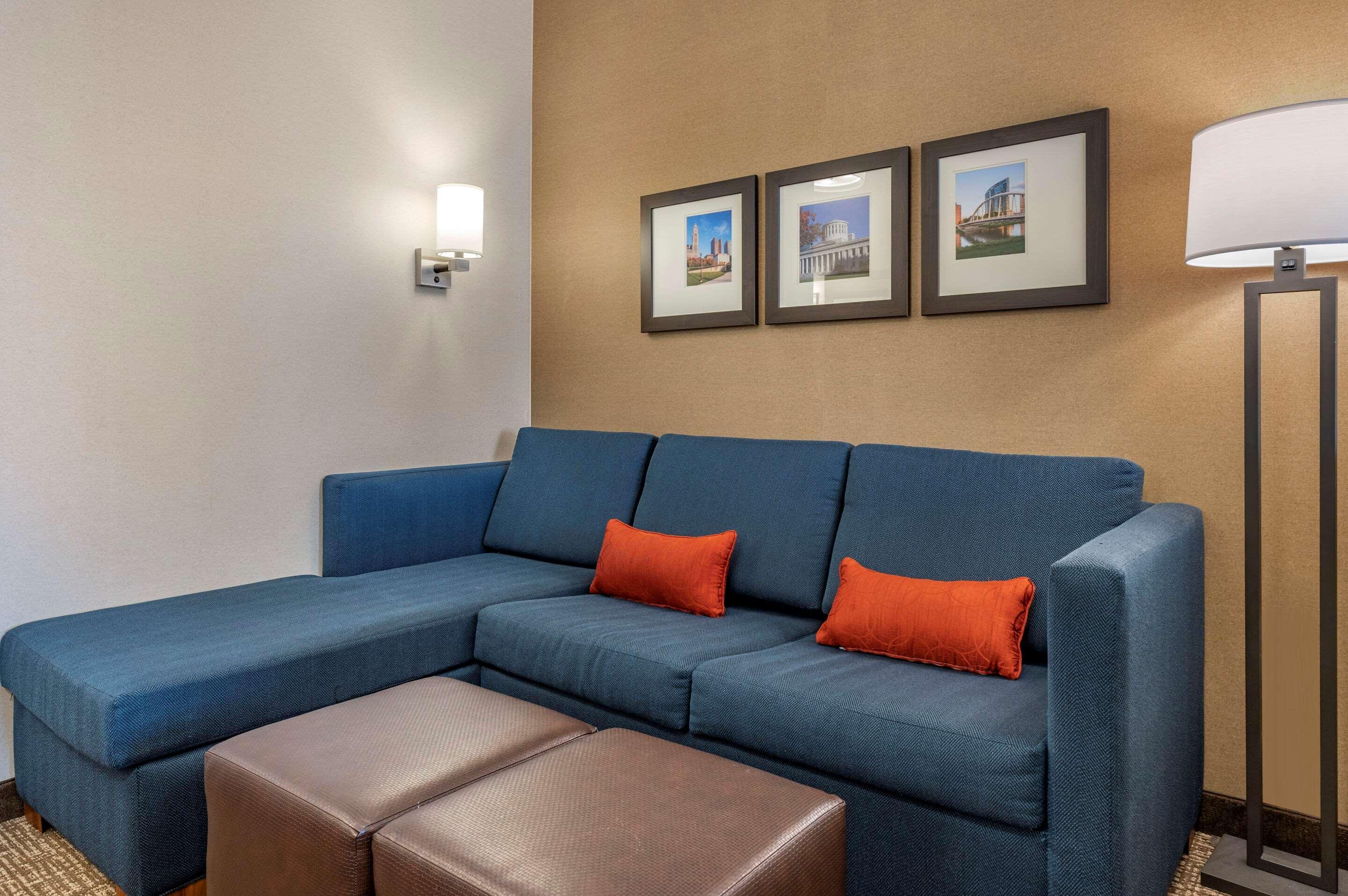Comfort Suites Columbus Airport Eksteriør billede