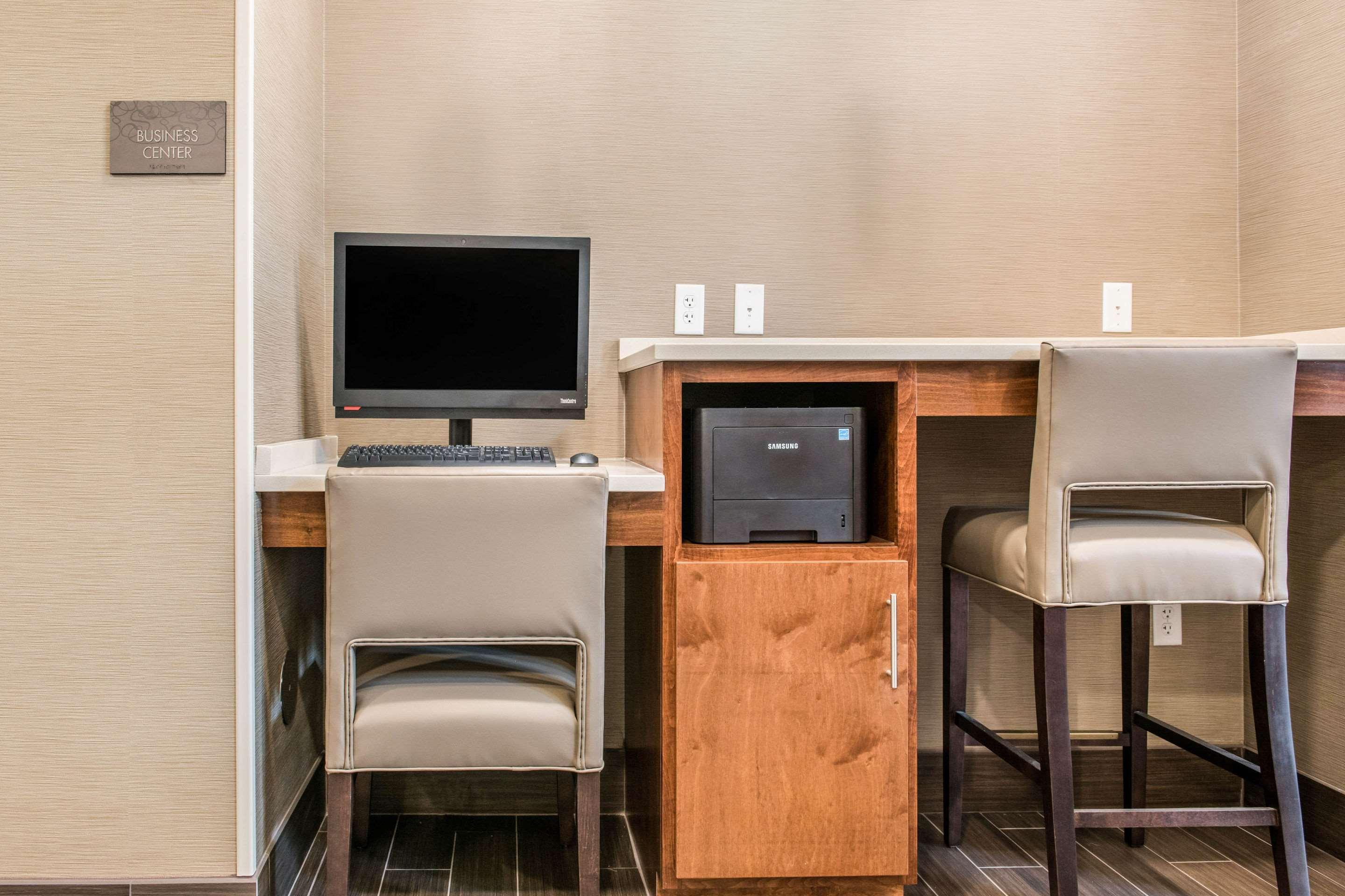Comfort Suites Columbus Airport Eksteriør billede